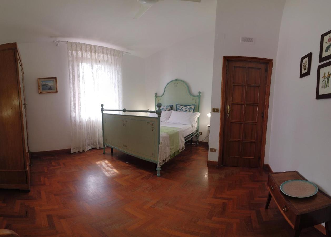 Bed and Breakfast Casa Del Pino Борго-а-Буджано Экстерьер фото